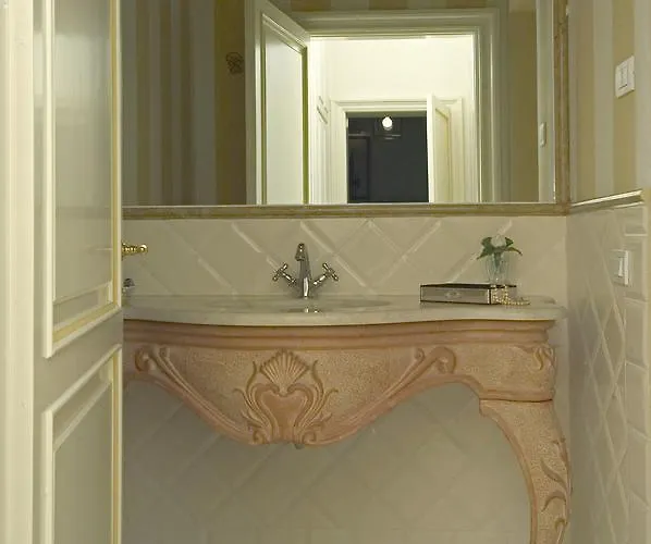 Nocleg ze śniadaniem Signori 4*