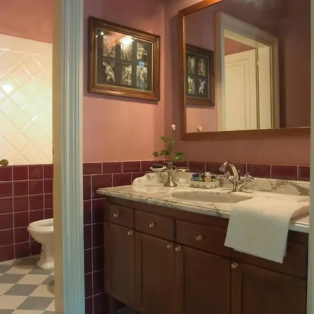 西格诺里别墅酒店 住宿加早餐酒店 4*