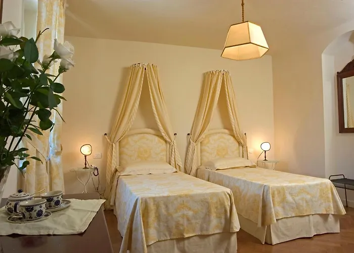 Signori 4* مارينا دي بييتراسانْت